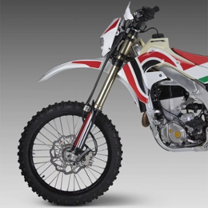 Bimota-BX450-front-01-4c1ffd8e.jpeg