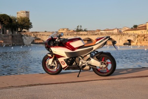 Bimota-KB4_dock-view-back