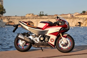 Bimota-KB4_dock-view-front